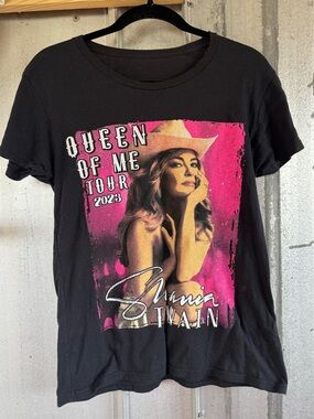 Shania Twain ‘Queen of Me Tour 2023' Black Graphic Tee